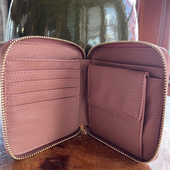 Love & Lore Pink Zip Wallet - Picture 3 of 5